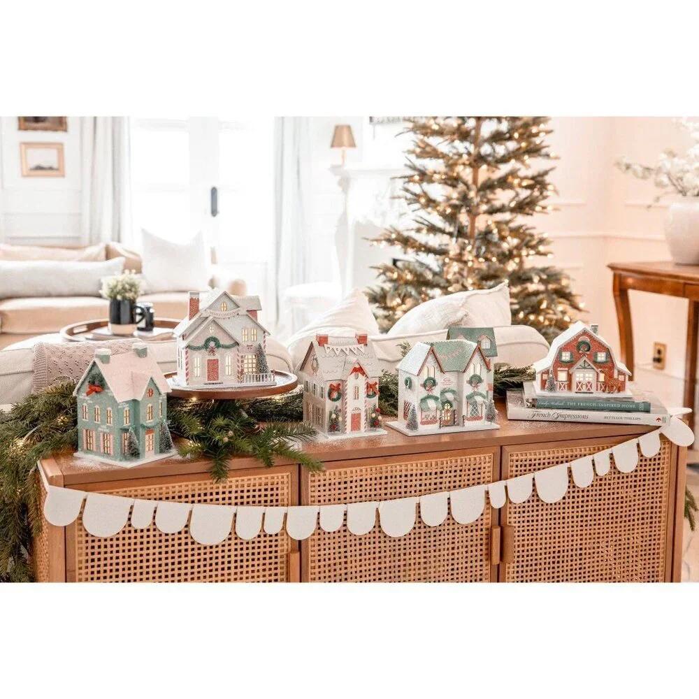 Santa's House Light up